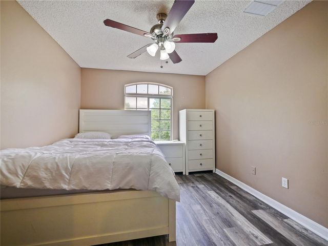 4944 NATIVE DANCER LANE, Orlando, FL 32826