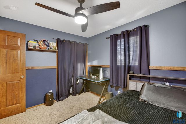 46633 278th St Street, Lennox, SD 57039