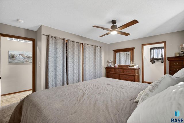 46633 278th St Street, Lennox, SD 57039