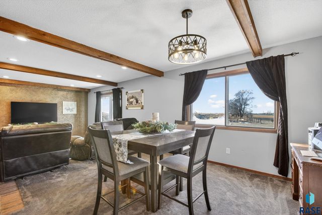 46633 278th St Street, Lennox, SD 57039