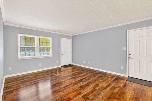 4419 Hammerton Drive, 13D, Columbus, OH 43228