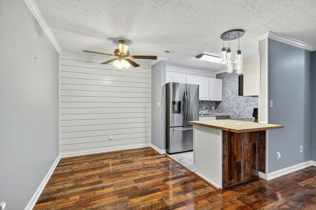 4419 Hammerton Drive, 13D, Columbus, OH 43228