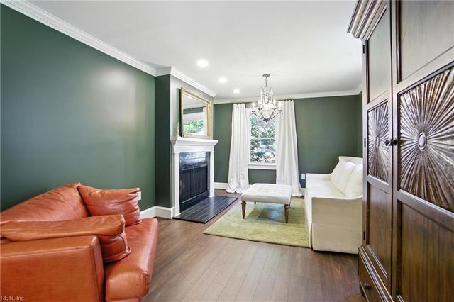 6267 Taylor DR, Norfolk, VA 23502
