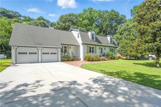 6267 Taylor DR, Norfolk, VA 23502