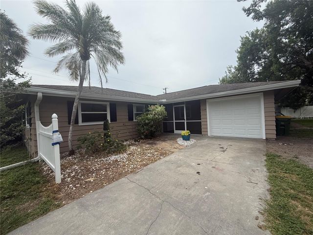 2588 COLORADO STREET, Sarasota, FL 34237