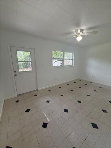 2588 COLORADO STREET, Sarasota, FL 34237