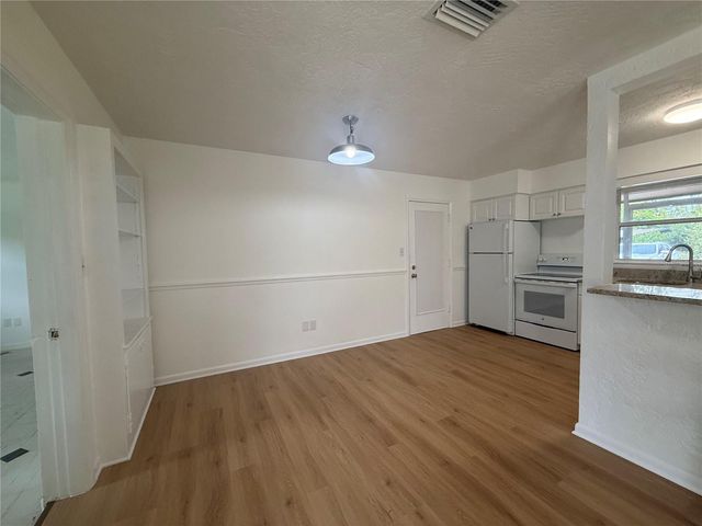 2588 COLORADO STREET, Sarasota, FL 34237