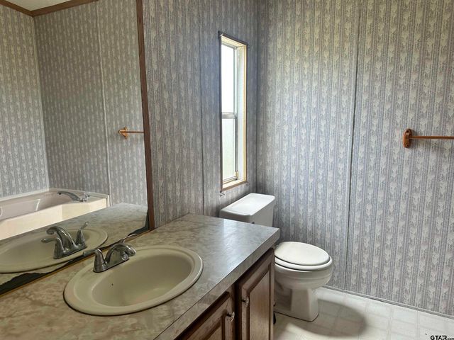 21550 Hwy 64 E, Arp, TX 75750