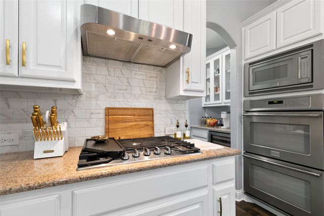 2832 Arenoso, Grand Prairie, TX 75054