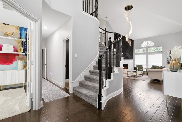 2832 Arenoso, Grand Prairie, TX 75054