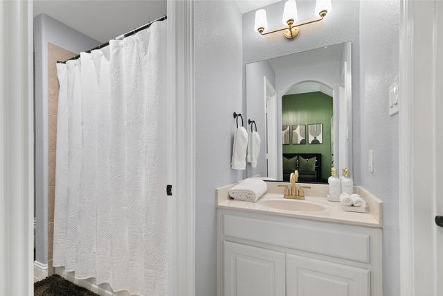 2832 Arenoso, Grand Prairie, TX 75054