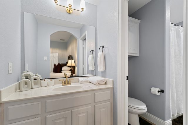 2832 Arenoso, Grand Prairie, TX 75054