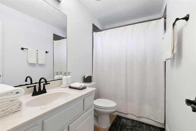 2832 Arenoso, Grand Prairie, TX 75054