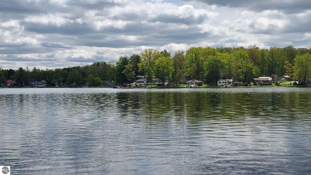1361 N Crooked Lake Drive, Lake, MI 48632