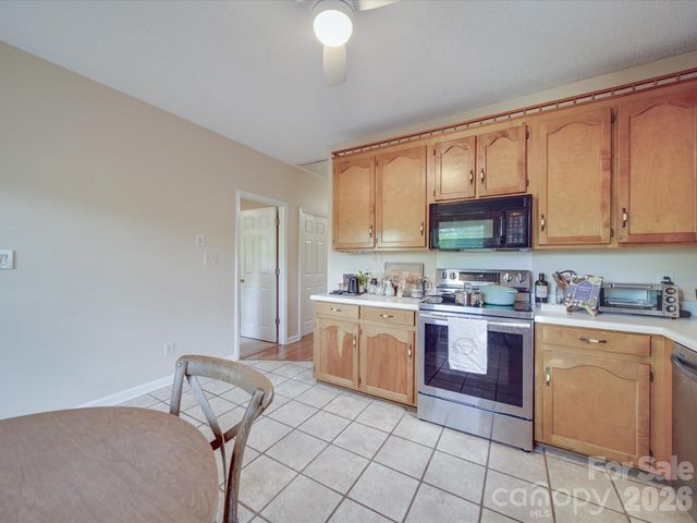 215 6th Street, Belmont, NC 28012