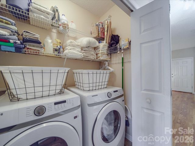215 6th Street, Belmont, NC 28012