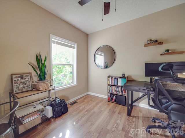 215 6th Street, Belmont, NC 28012