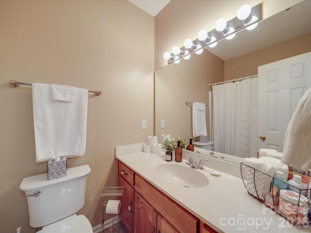 215 6th Street, Belmont, NC 28012