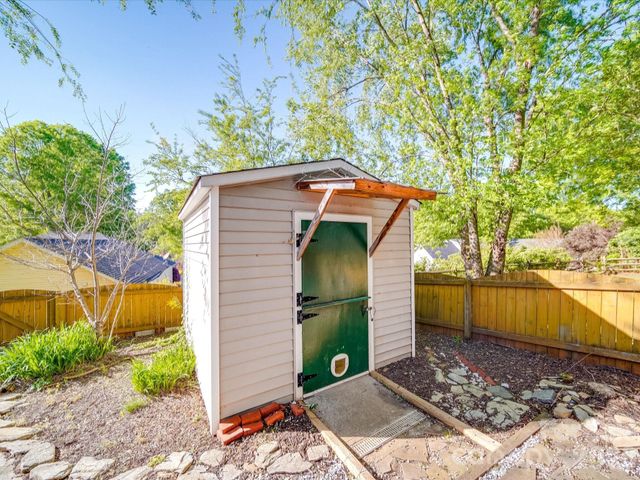 215 6th Street, Belmont, NC 28012