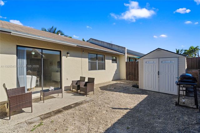 1328 Woodpecker St, Homestead, FL 33035