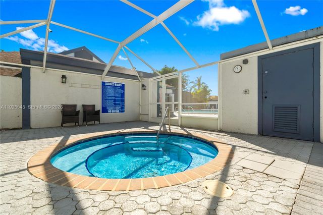 1328 Woodpecker St, Homestead, FL 33035