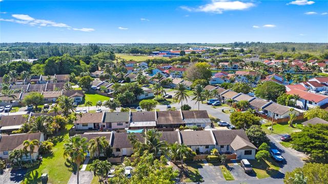 1328 Woodpecker St, Homestead, FL 33035