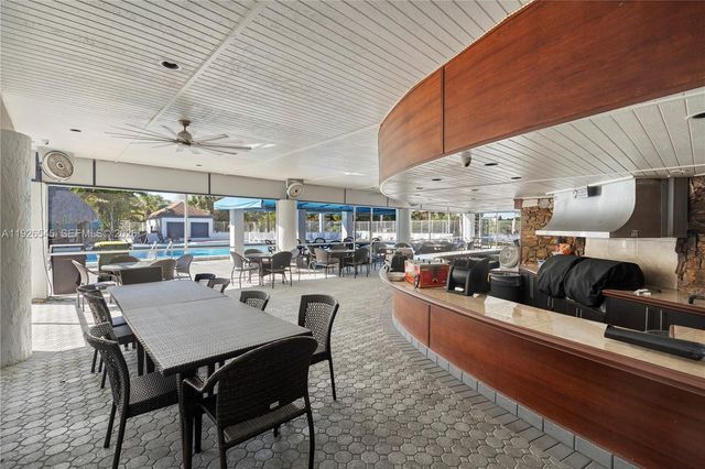 1328 Woodpecker St, Homestead, FL 33035