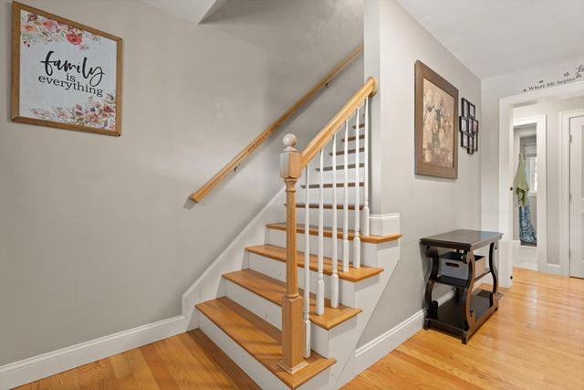 1531 Broadway, Raynham, MA 02767