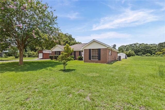 5665 Orchard Street, Satsuma, AL 36572