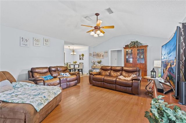 5665 Orchard Street, Satsuma, AL 36572