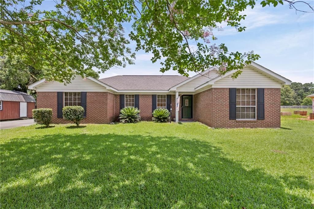 5665 Orchard Street, Satsuma, AL 36572