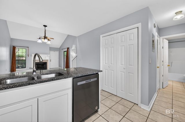 389 Clubhouse Drive MM2, Gulf Shores, AL 36542