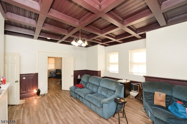 45 Hedden Ter, Newark City, NJ 07108