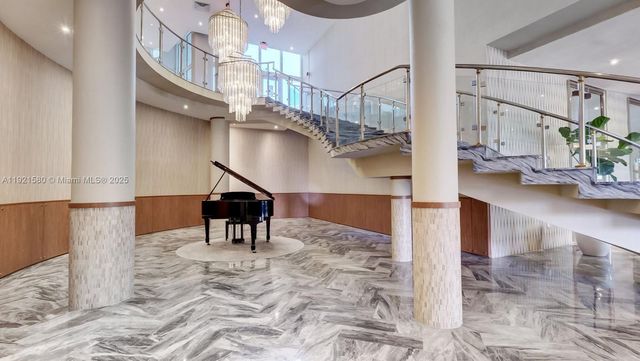 5401 Collins Ave 340, Miami Beach, FL 33140