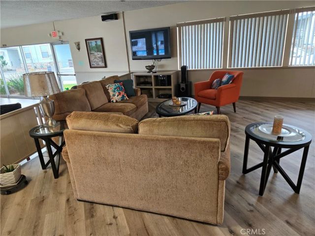 840 E Foothill 180, Azusa, CA 91702