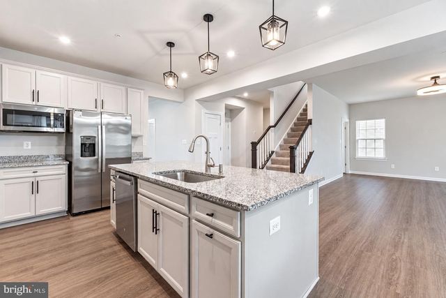 15542 N TWIN RIVER CIR, Bowie, MD 20716