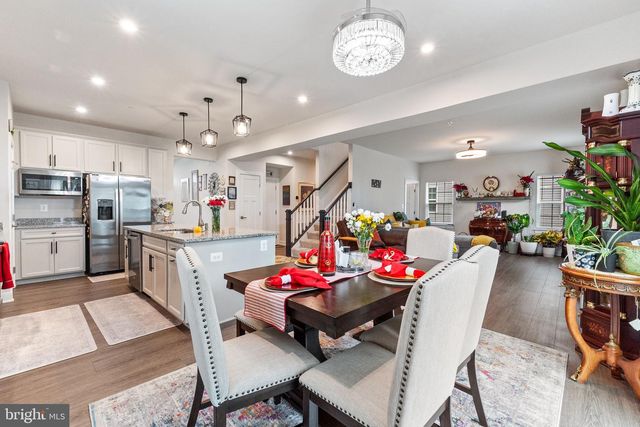 15542 N TWIN RIVER CIR, Bowie, MD 20716