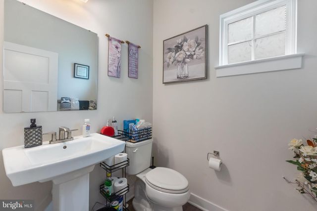 15542 N TWIN RIVER CIR, Bowie, MD 20716