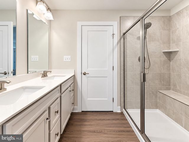 15542 N TWIN RIVER CIR, Bowie, MD 20716