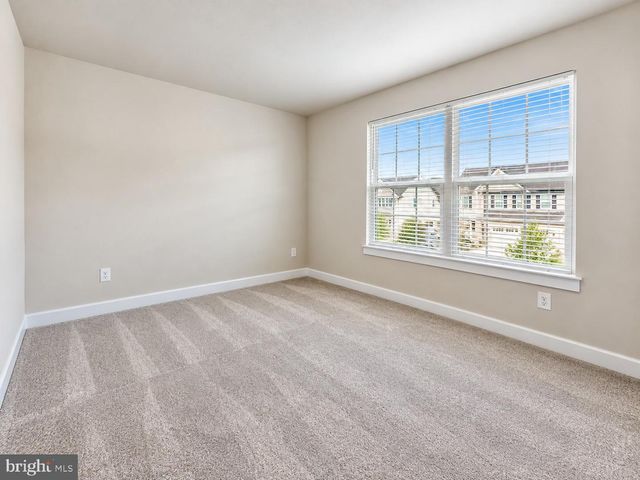 15542 N TWIN RIVER CIR, Bowie, MD 20716