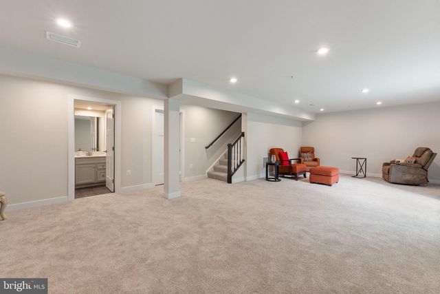 15542 N TWIN RIVER CIR, Bowie, MD 20716