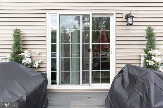 15542 N TWIN RIVER CIR, Bowie, MD 20716