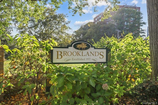 6 Brooklands 2D, Bronxville, NY 10708
