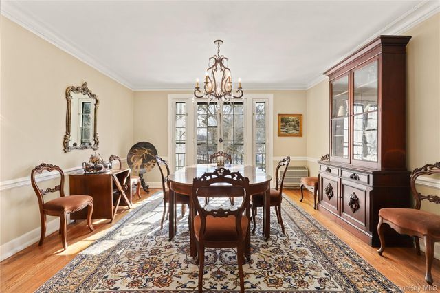 6 Brooklands 2D, Bronxville, NY 10708