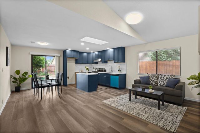 1927 Montauban Court, Stockton, CA 95210