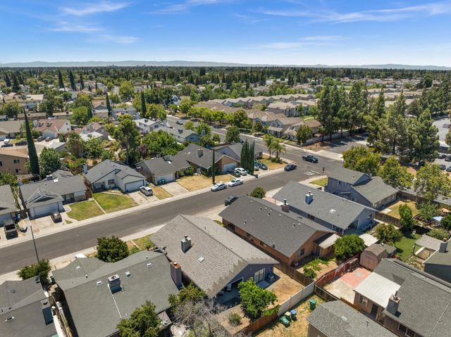 1927 Montauban Court, Stockton, CA 95210