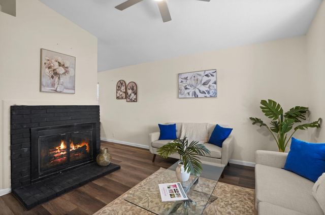 1927 Montauban Court, Stockton, CA 95210