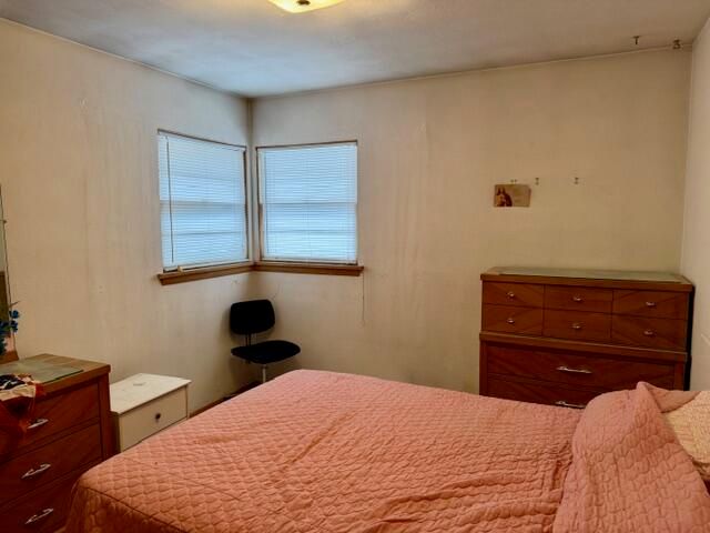 6797 Adams Street, Merrillville, IN 46410