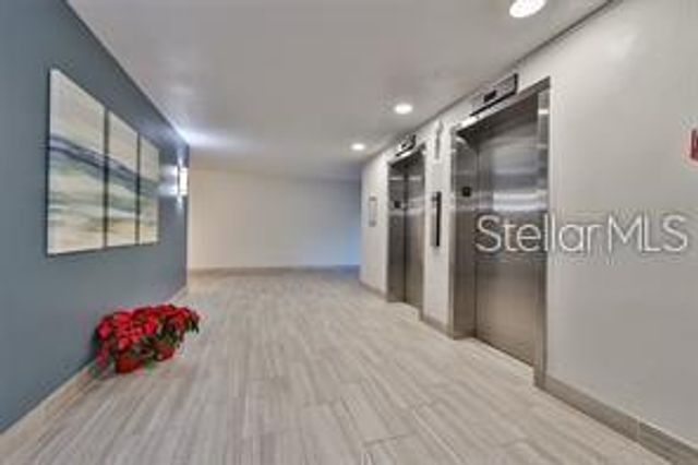 500 TREASURE ISLAND CAUSEWAY 211, Treasure Island, FL 33706