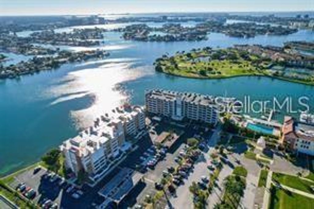 500 TREASURE ISLAND CAUSEWAY 211, Treasure Island, FL 33706
